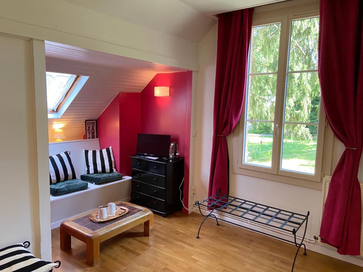 Le Moulin Calme Bed & Breakfast Luceau Dış mekan fotoğraf