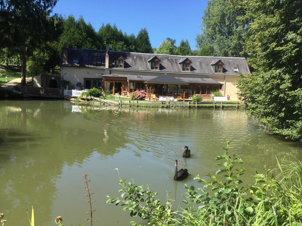 Le Moulin Calme Bed & Breakfast Luceau Dış mekan fotoğraf