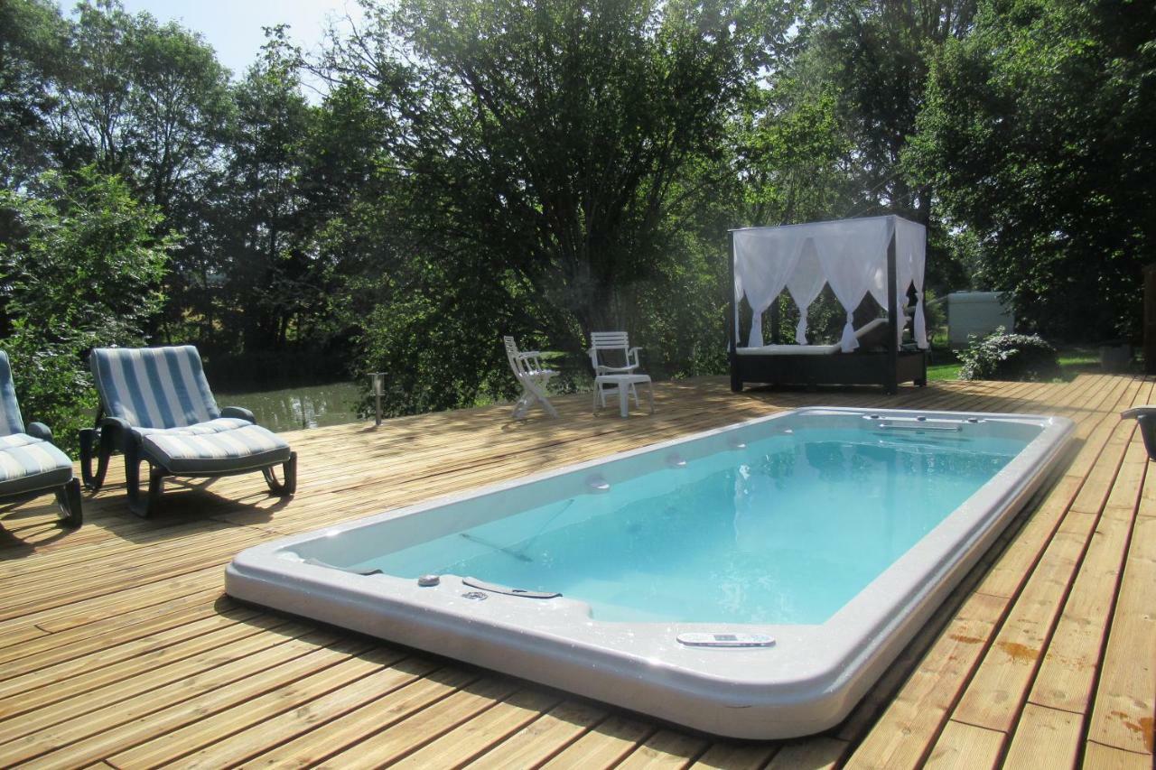 Le Moulin Calme Bed & Breakfast Luceau Dış mekan fotoğraf